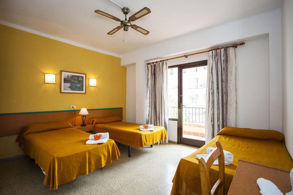Hostel Elegance Playa Arenal Iii El Arenal (Mallorca)