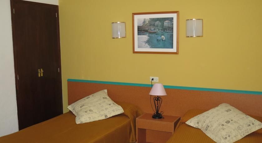 Elegance Playa Arenal Iii Hostel El Arenal (Mallorca)