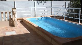 Elegance Playa Arenal Iii Hostel